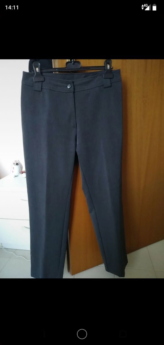 Pantalone grigio scuro