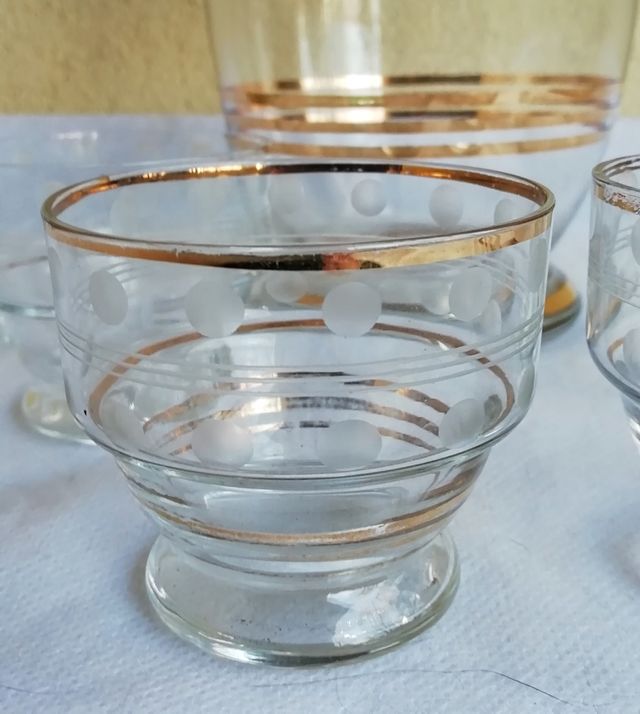 Set da liquore antico in vetro soffiato