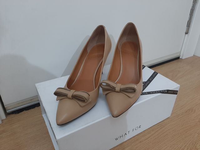 Zapatos piel en color camel