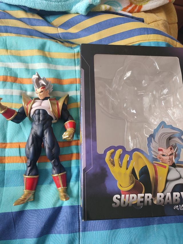 FIGURA BABY VEGETA