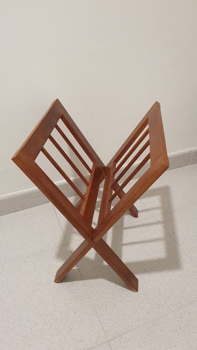 Revistero madera