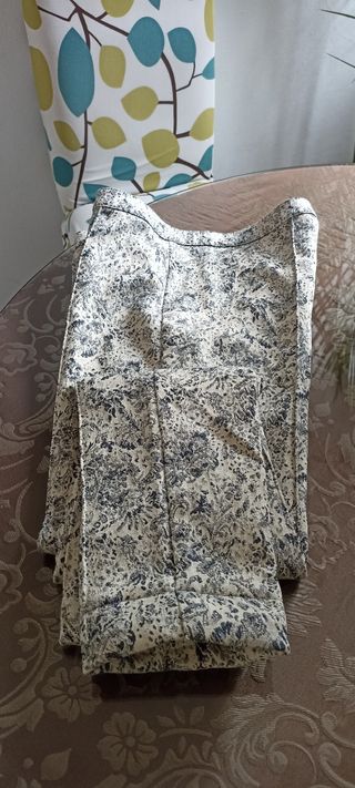 Pantalón recto Zara 
