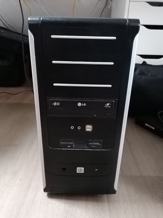 PC antiguo INTEL Core 2 Duo