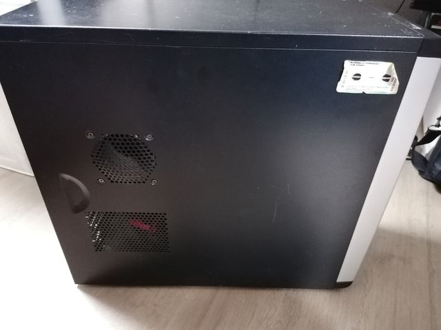 PC antiguo INTEL Core 2 Duo