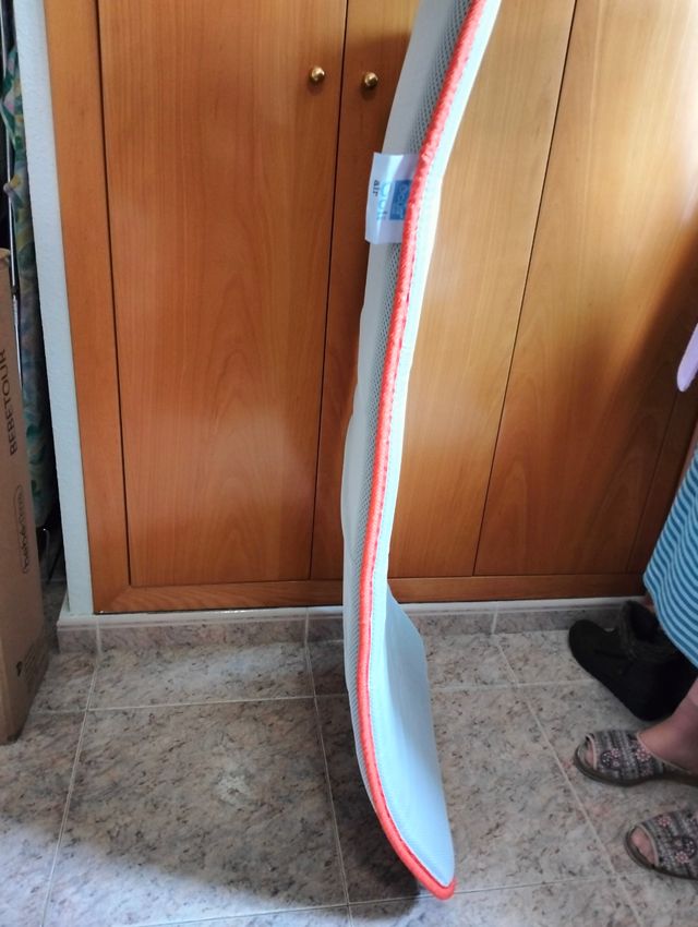 Cuna de viaje + 2 colchones