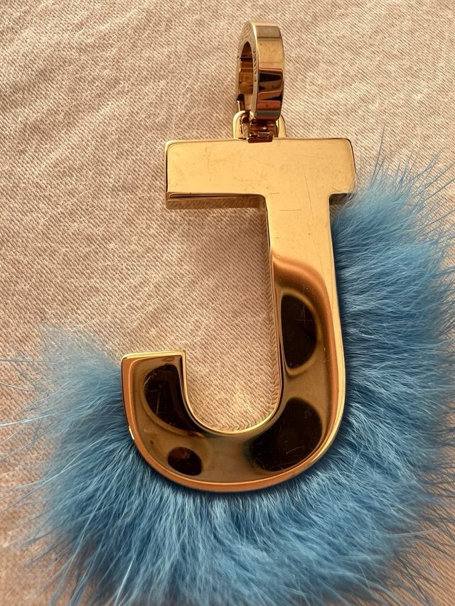 charm fendi