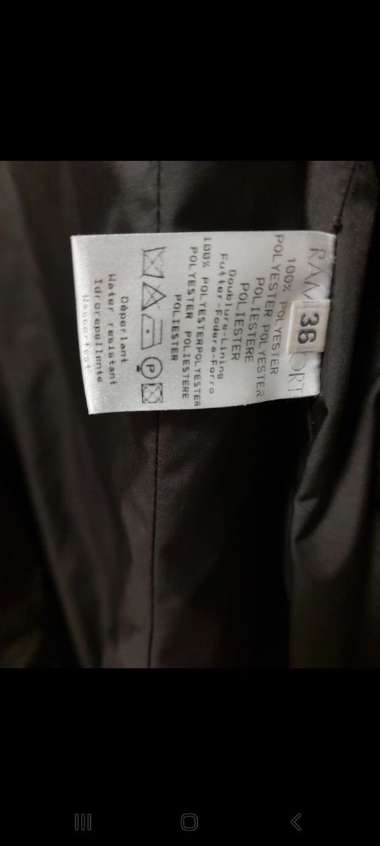 Giaccone nero leggermente imbottito