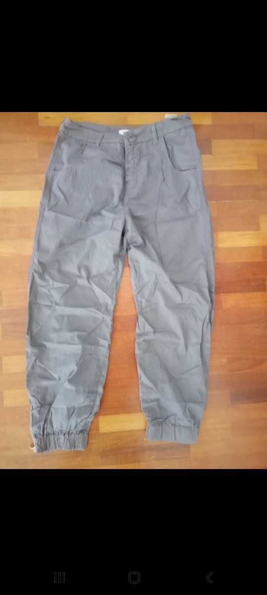 Pantalones grises de Max&Co