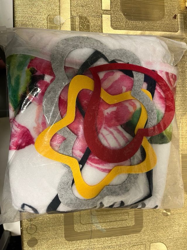 Manta meses bebé flores