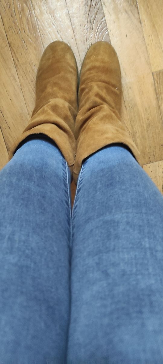 Botas marrones  pelo