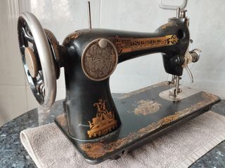 Maquina de coser Singer 1924
