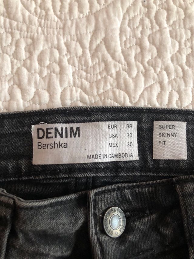 pantalon negro de hombre