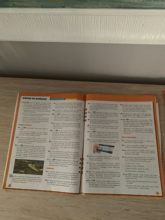 3 Libros matematica euskera 3DBH