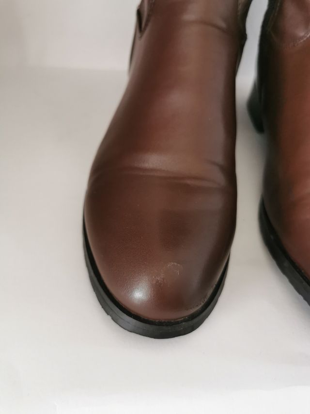 Botas de chica en el N°41.