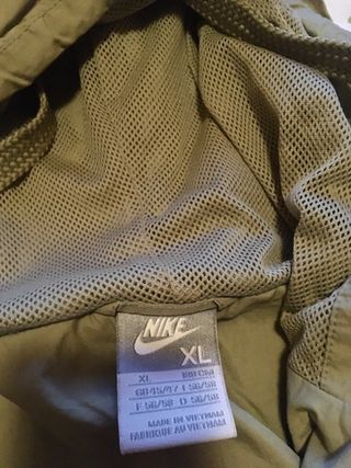 Chaqueta Nike