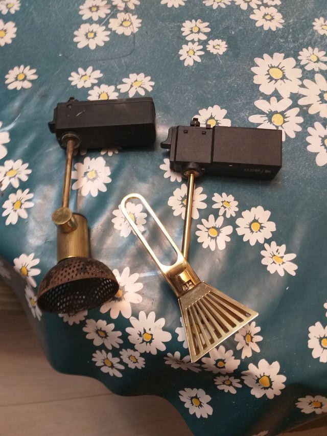 pequeña lampara fase y acapri