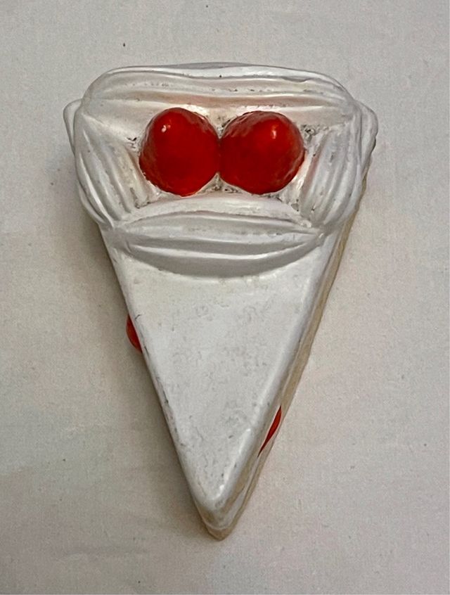 Salvadanaio a forma di torta