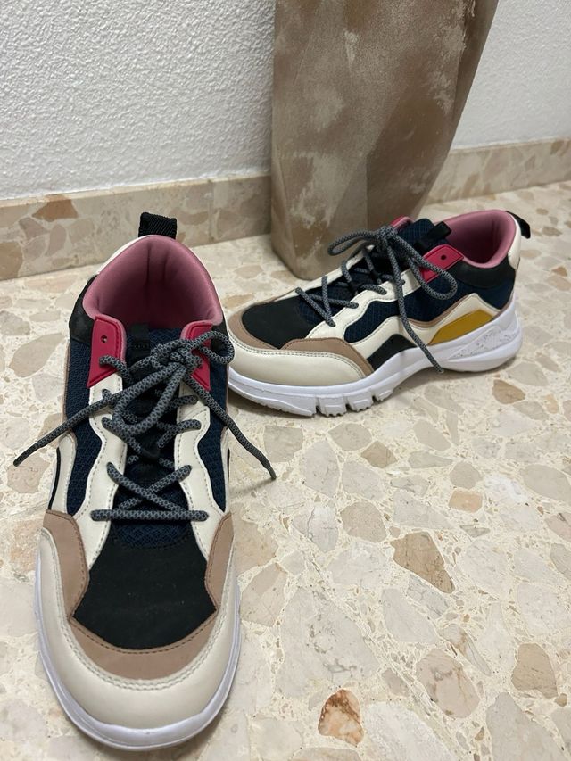 Zapatillas Zara