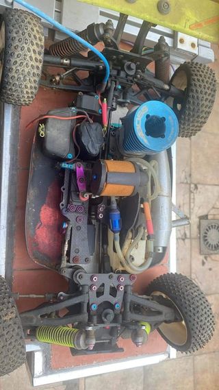 Coche teledirigido 1.8