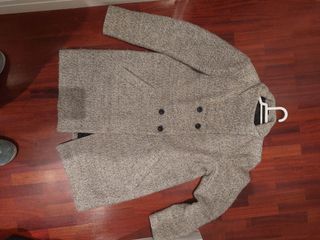 Abrigo only gris
