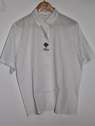 Camicia bianca con ricamo