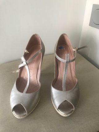 Zapatos Hispanitas