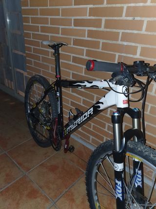 Bicicleta de competicin carbono xtr Fox