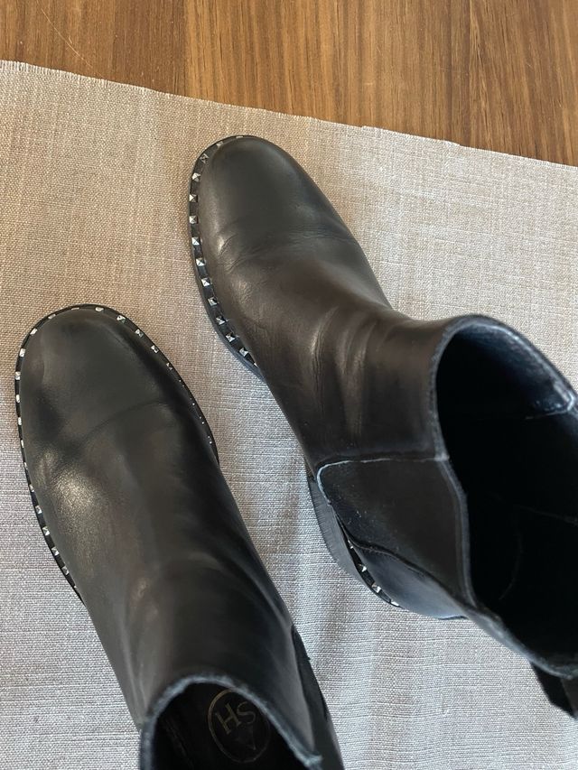 Botas negras con tachuelas Ash talla 38