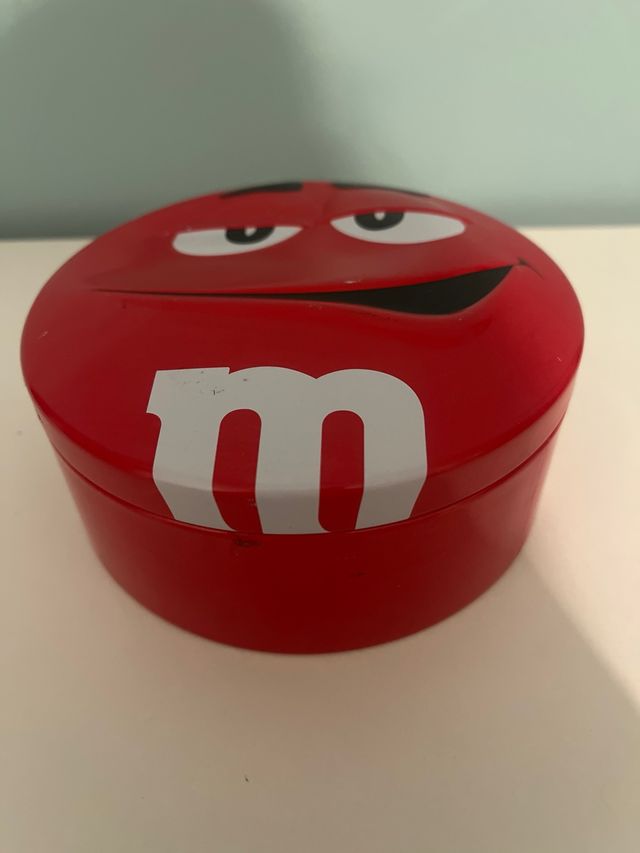 Emanems M&M'S