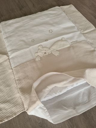 Vestidura minicuna de petit praia