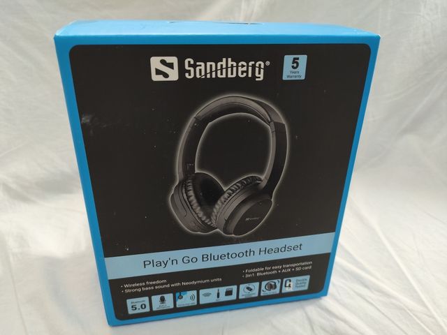 Auriculares Bluetooth nuevos, entrada microsd