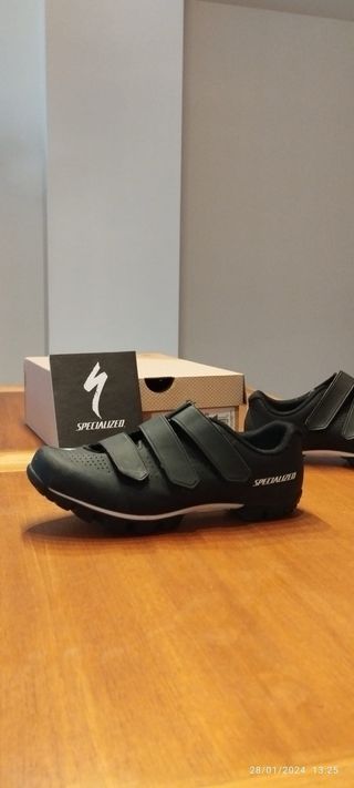 zapatillas ciclismo mujer Specialized