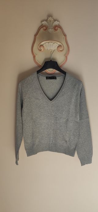 Pullover con scollo a V ZARA