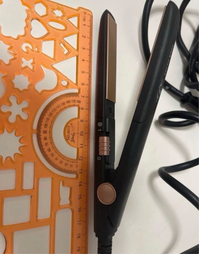 plancha Paris Hilton mini