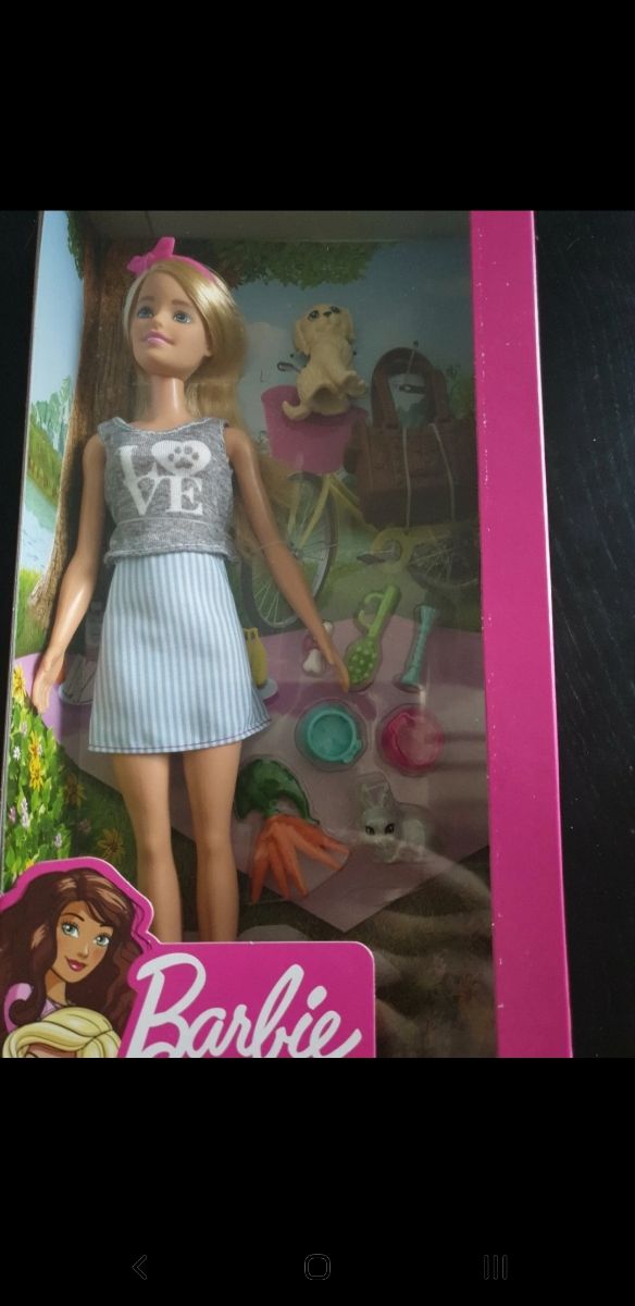 Barbie nuova