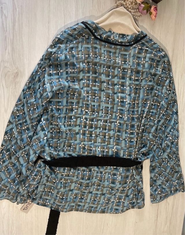 splendido Kimono La Fabrique a meno di metà prezzo