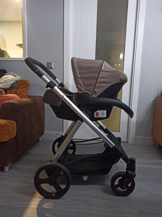 Carro de bebé prenatal y cuco