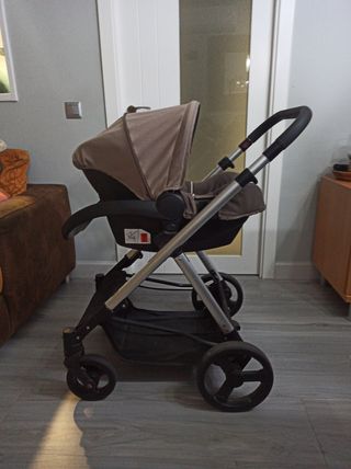 Carro de bebé prenatal y cuco