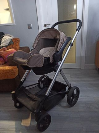 Carro de bebé prenatal y cuco