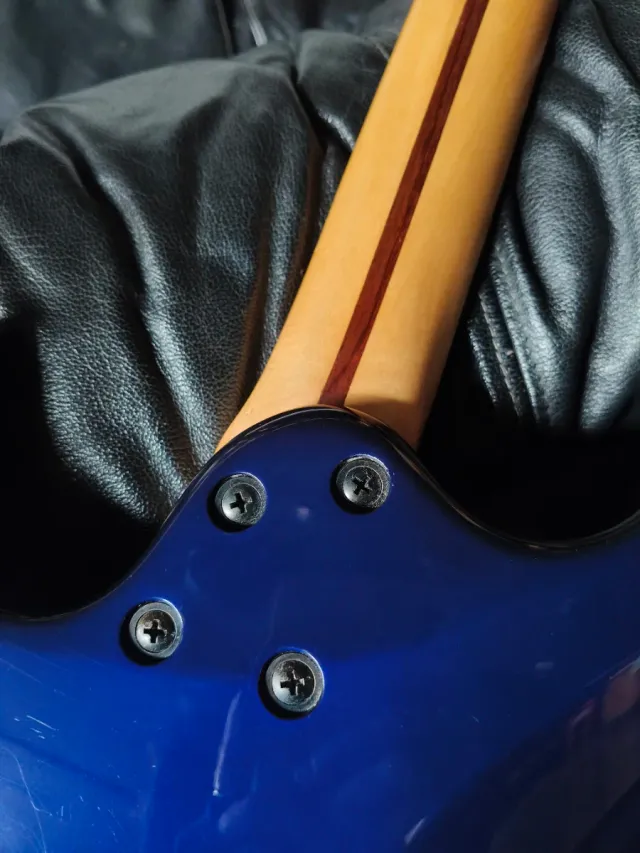 Ibanez gsa60 stratocaster puente tremolo