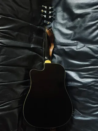 Guitarra electroacústica memphis
