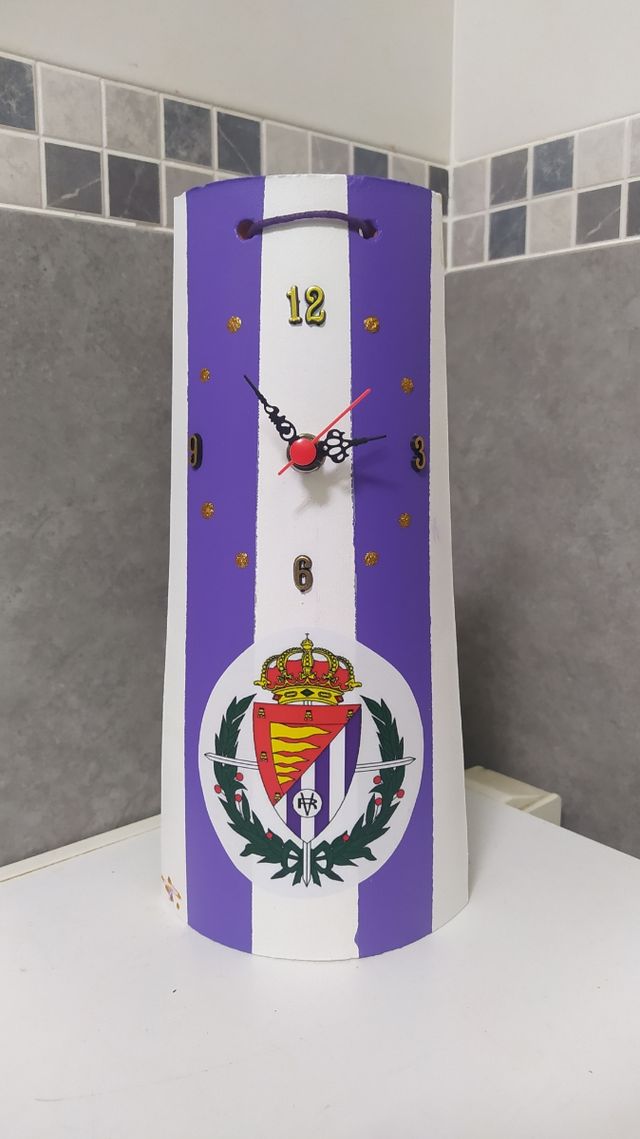 Teja decorada Valladolid
