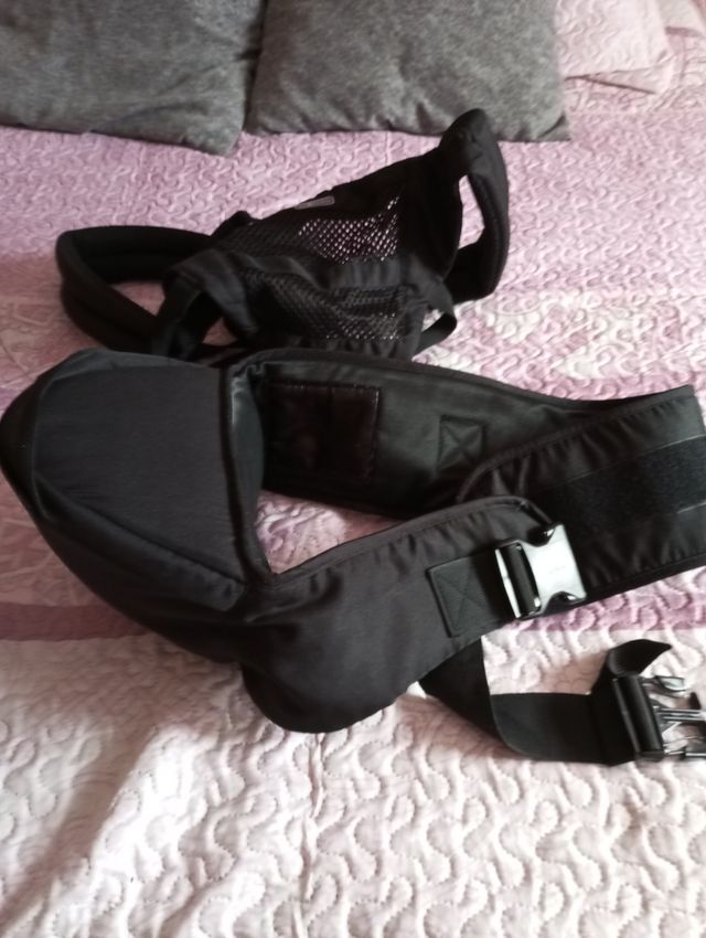 Mochila de porteo .Buena.