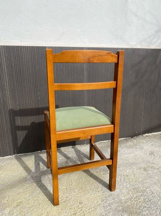 4 Sillas madera