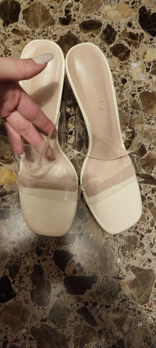 Sandalias