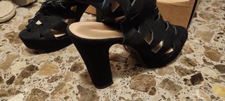 Sandalias