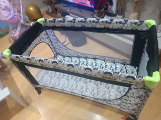 Cuna de viaje tuc tuc