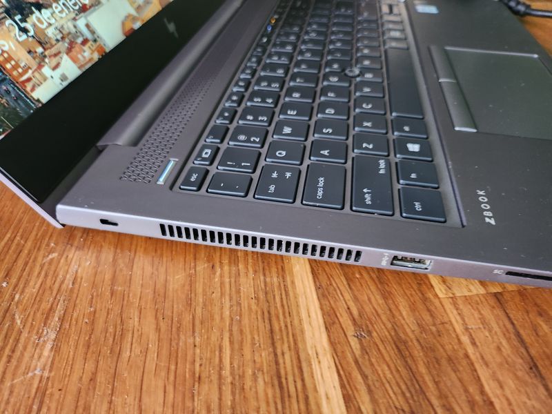 HP ZBOOK 14u G5 i5 GRAFICA DEDICADA afbeelding 2