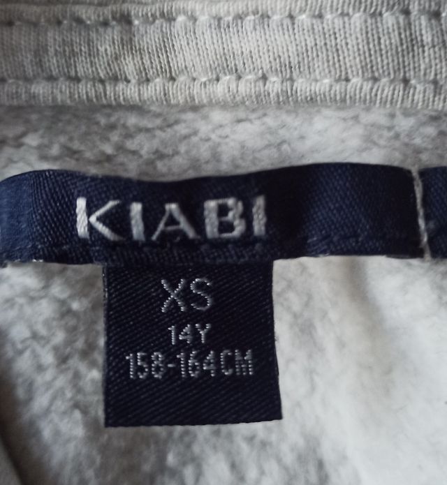 Sudadera con choto Kiabi talla XS 