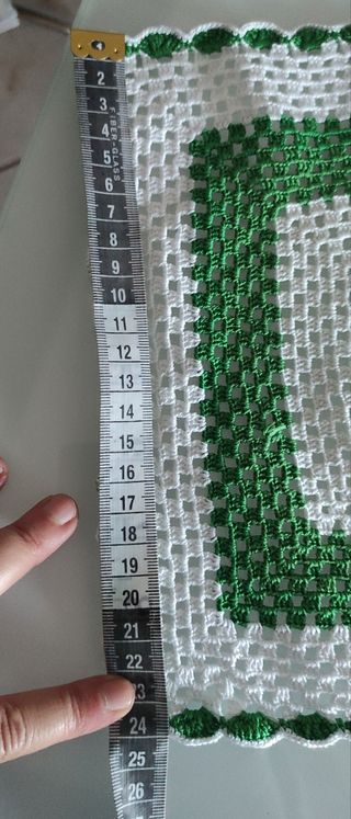 Conjunto de naperons verde e branco